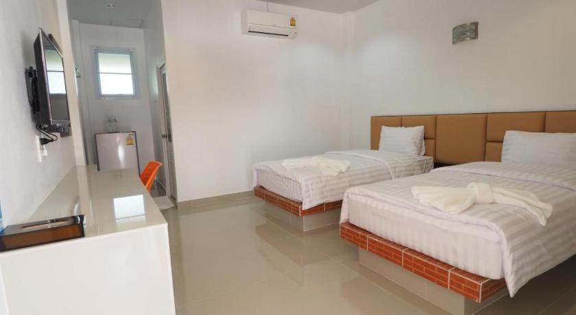 The Phant Hotel Surin Exterior photo